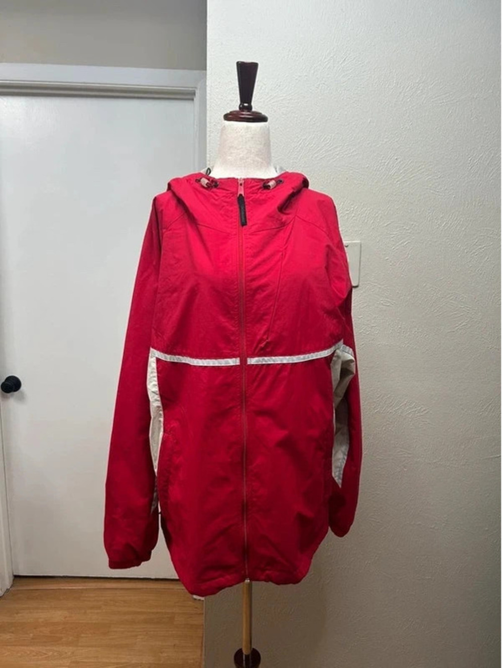 Columbia rain jacket
